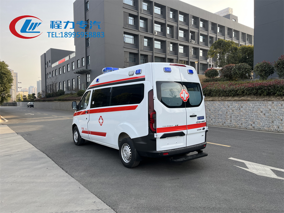 福特新全顺监护型救护车（柴油）