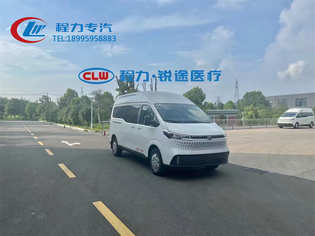 大通V70救护车（柴油）