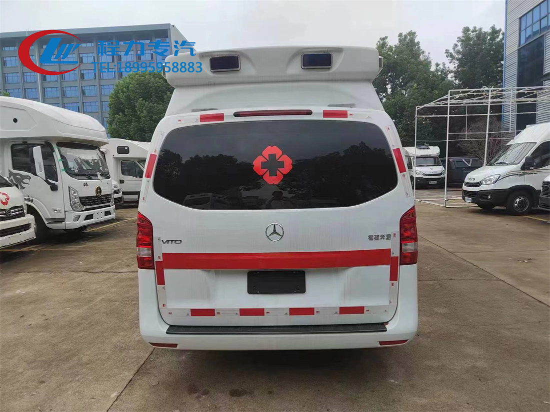 奔驰威霆救护车（汽油）