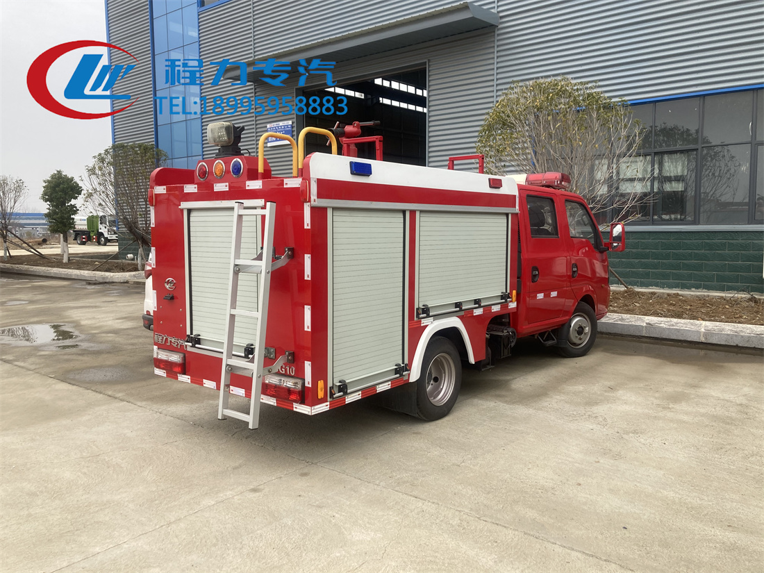 东风1吨水罐消防车