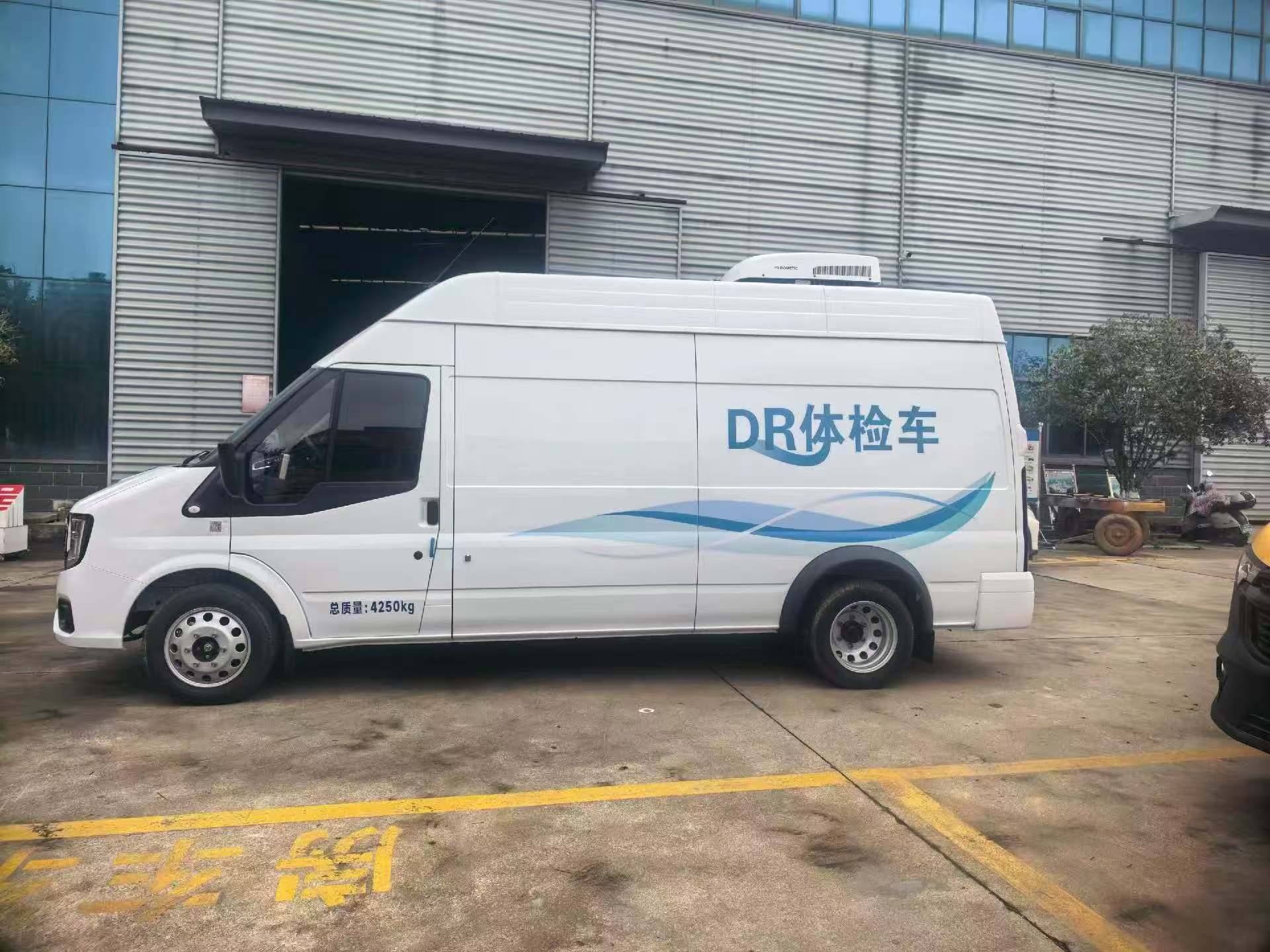 福顺长轴高顶医疗体检车